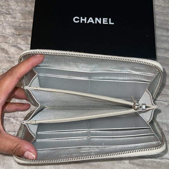Preloved Chanel silver wallet great condition has some scuff marks . - Picture 9 of 14